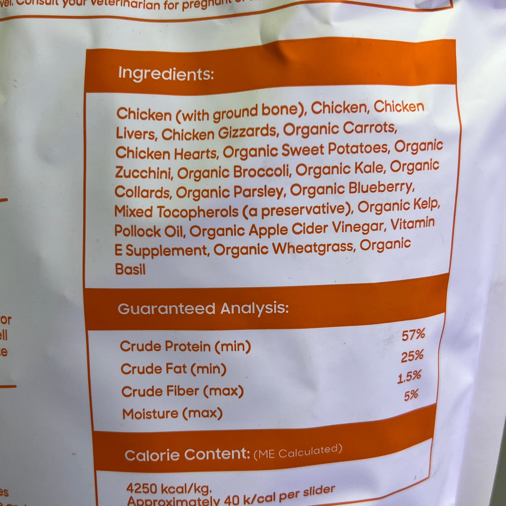 SMALL BATCH Freeze Dried Sliders For Dogs Chicken Recipe 25 Oz Bag BB 09/26