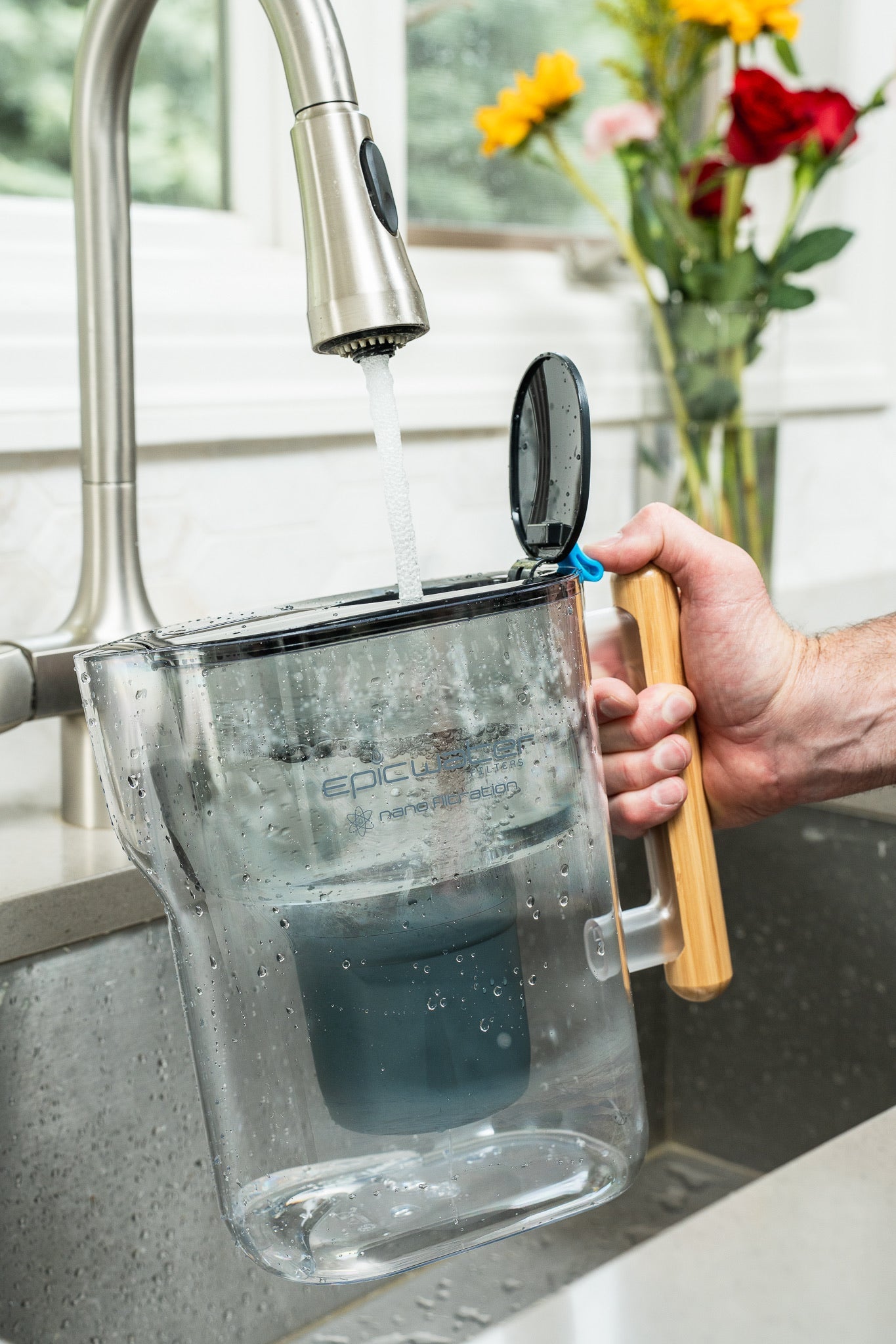 Nano XP Pitcher | Reduces Bacteria & PFAS