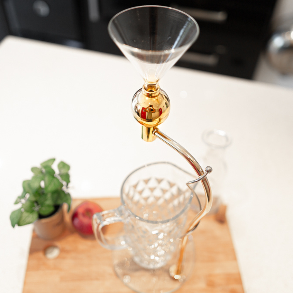 UMH ALPHA - Tabletop Water Structuring