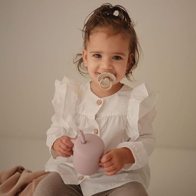 FRIGG Natural Rubber Baby Pacifier 4-Pack Snowflake Dream | Made in Denmark | BPA-Free (6-18 Months)