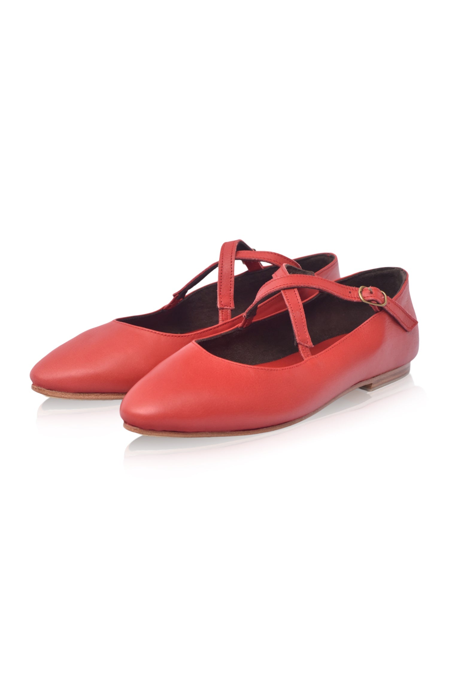 Bella Vita Criss-Cross Pointed Flats