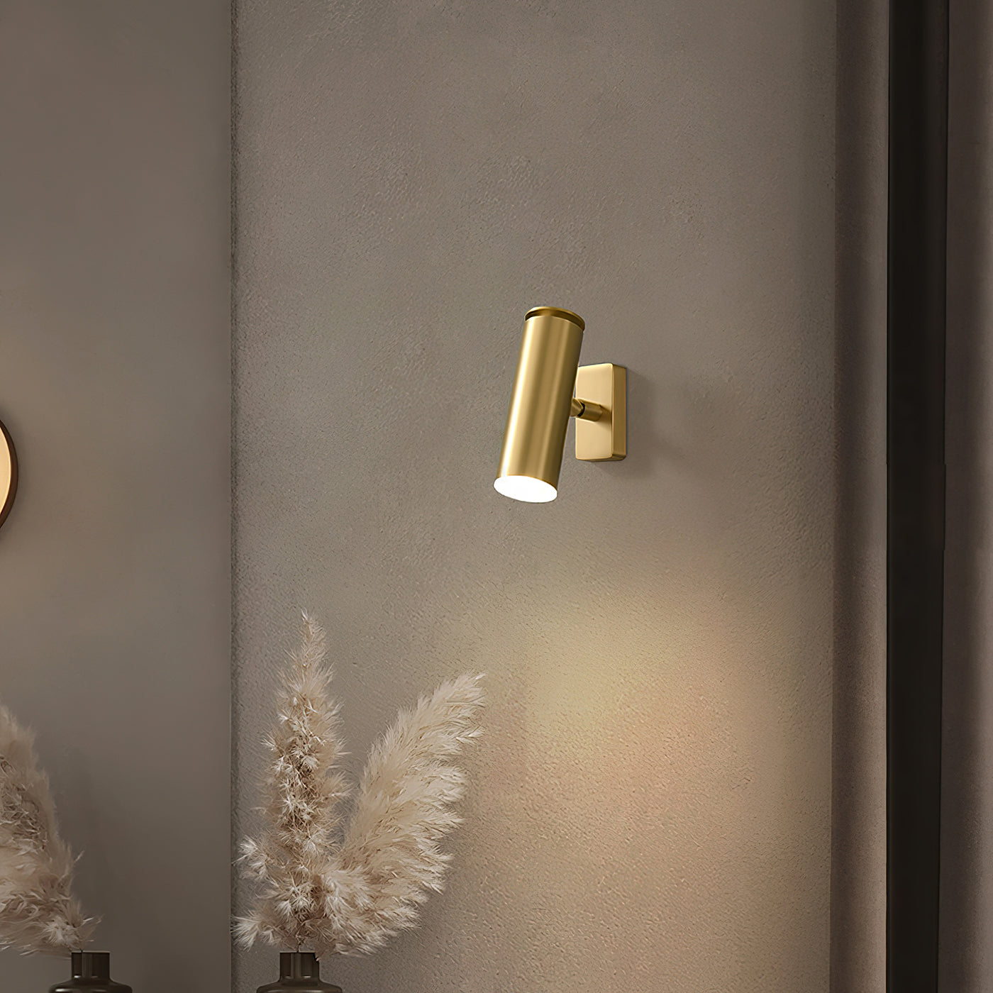 Champeaux Wall Lamp