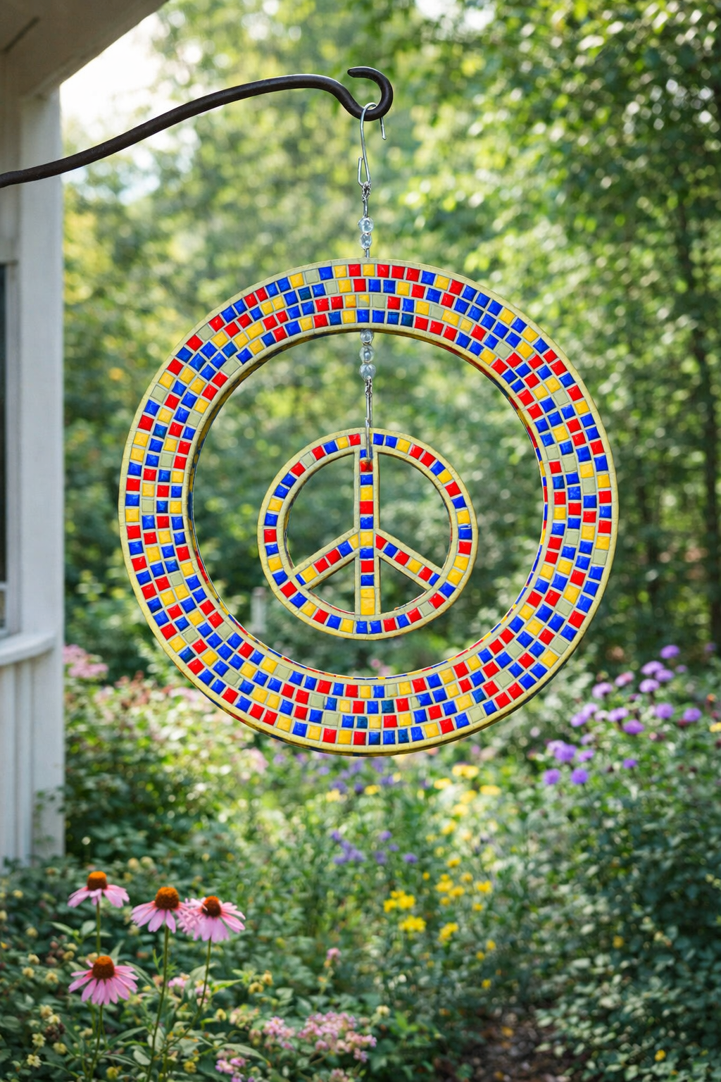 12" Spinner Circle with 6" Peace Sign Mosaic Backer & Hanger