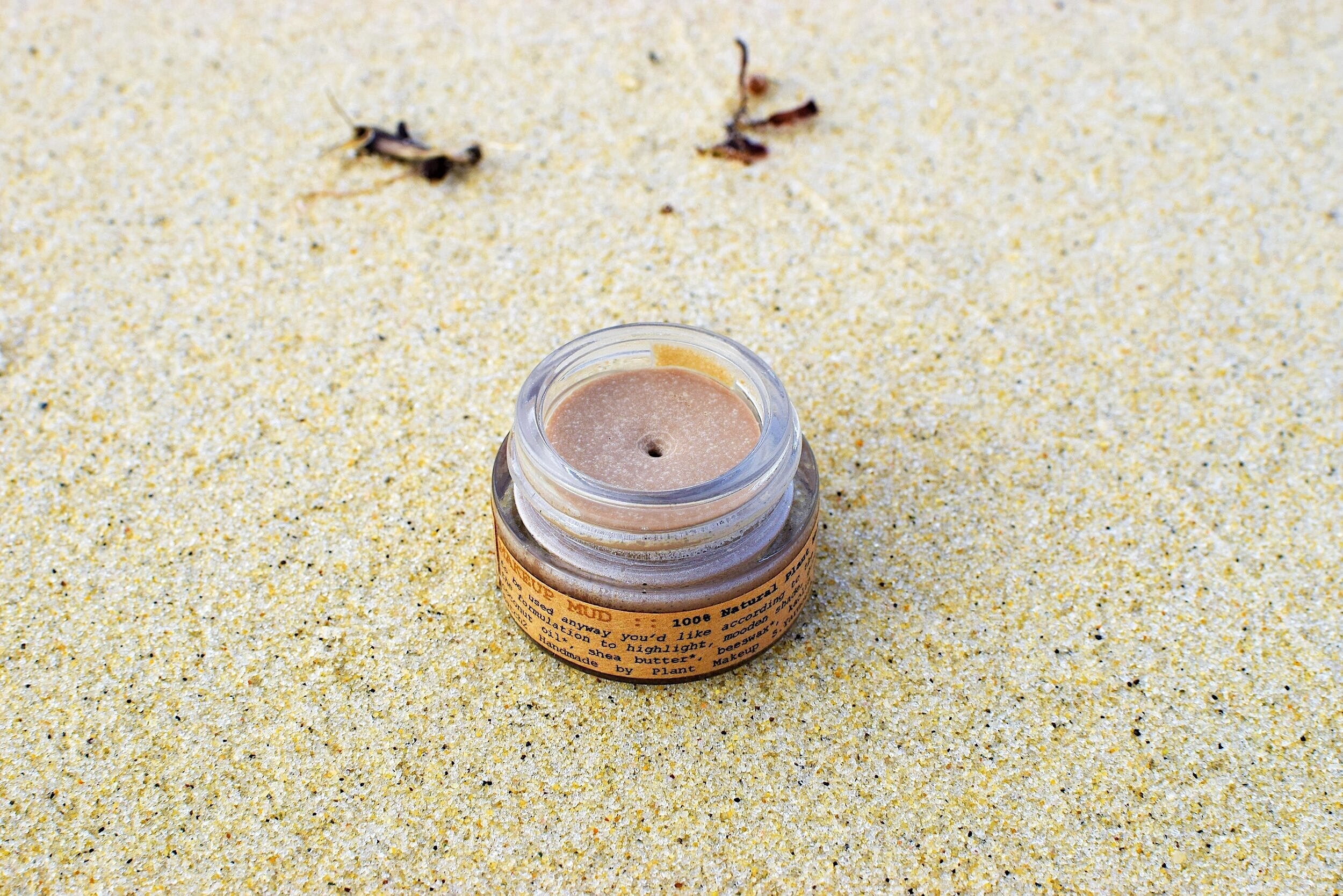 MAKEUP MUD