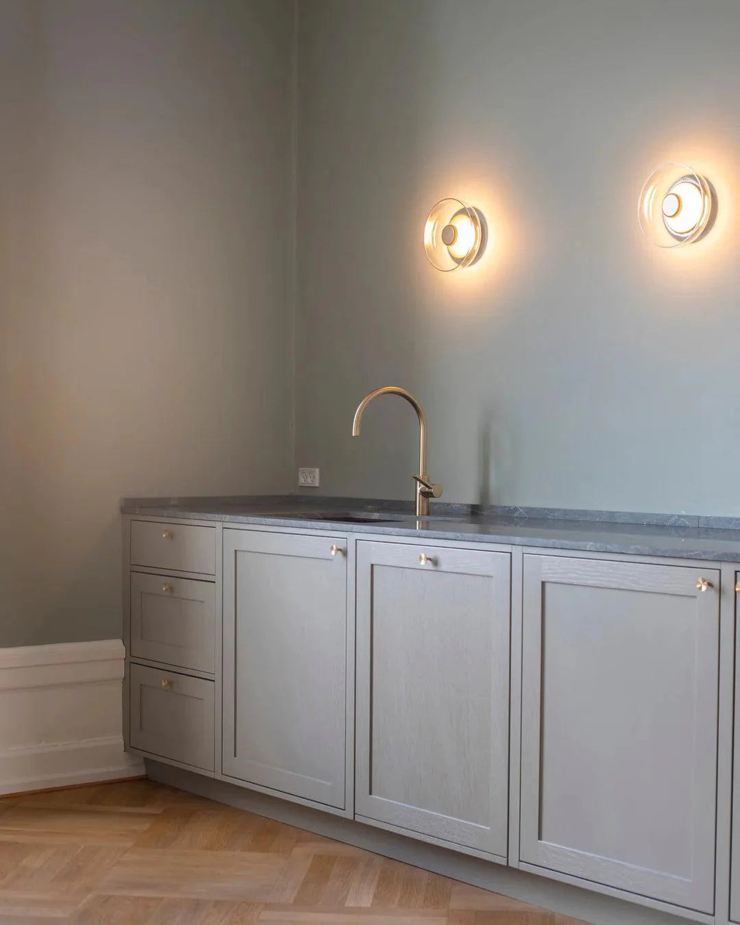 Eclipse Halo Wall Lamp 9.1"