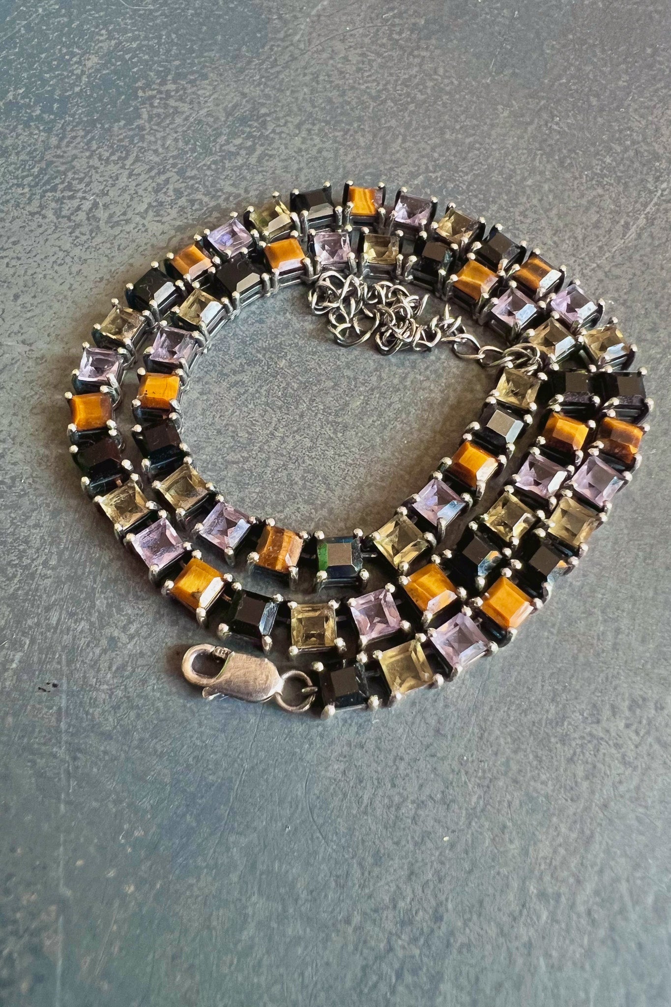 Tennis Necklace in Punk Rocks (Silver)