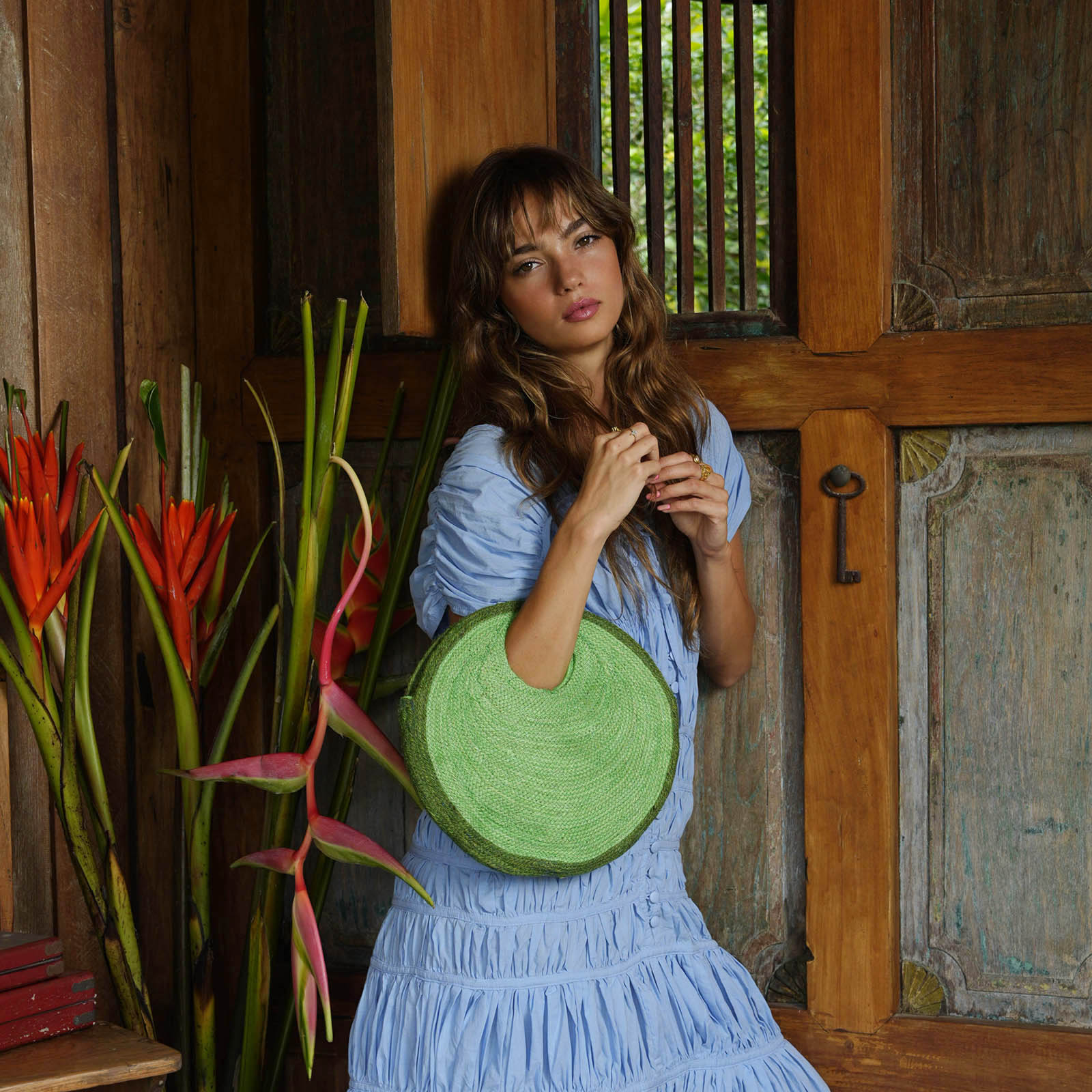 The Solo Avocado Jute Bag In Green