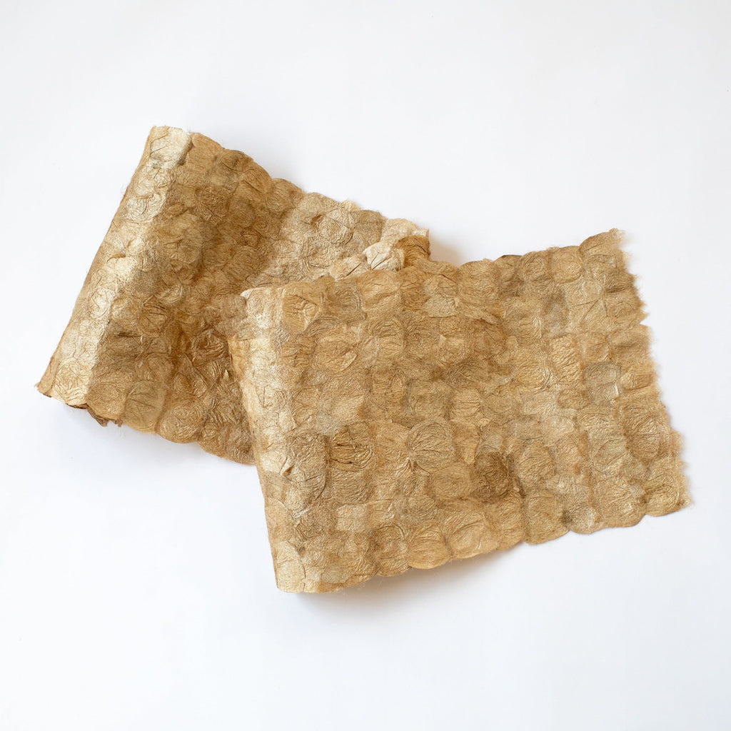 Wild Silk Table Runner - Ceranchia Dense