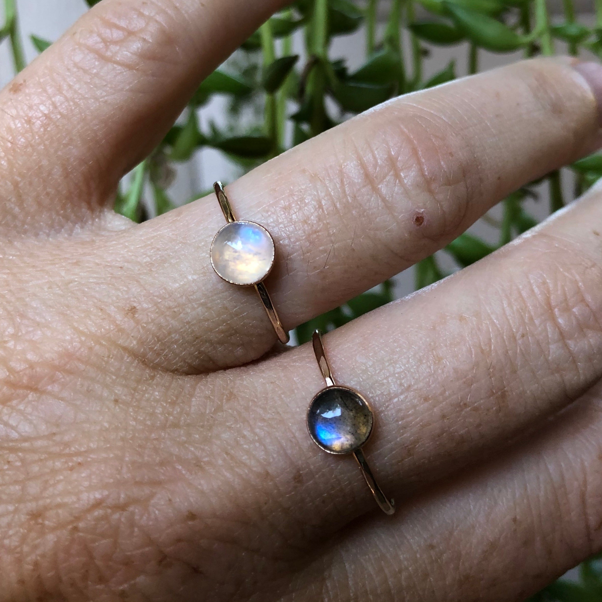 RAINBOW MOONSTONE LARGE 6MM GEMSTONE RING