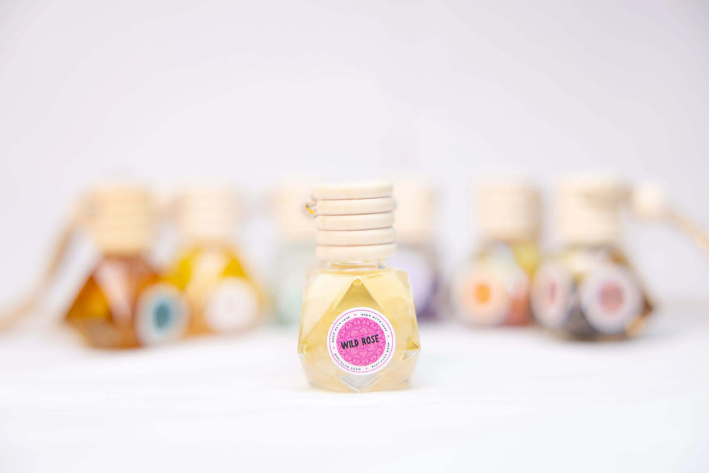 NATURAL ESSENTIAL OILS CAR DIFFUSERS